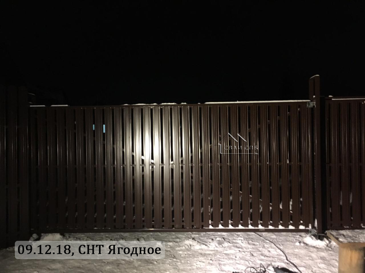 Забор из металлического штакетника, СНТ Ягодное