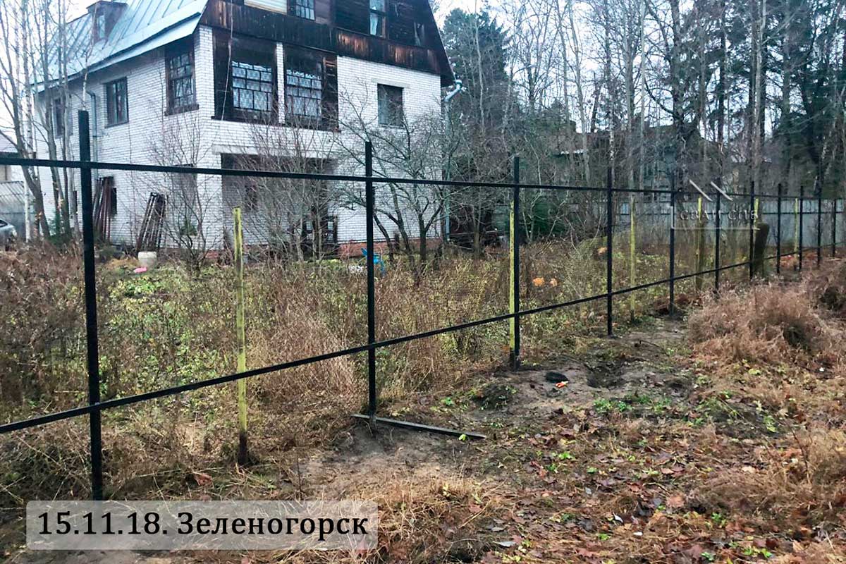 Забор на винтовых сваях, Зеленогорск