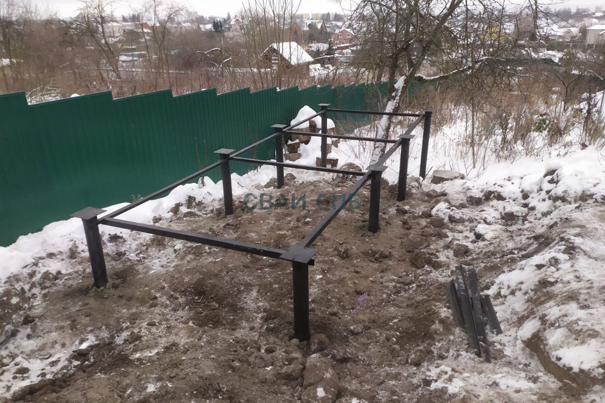 Монтаж свайно-винтового фундамента в деревне Покровская